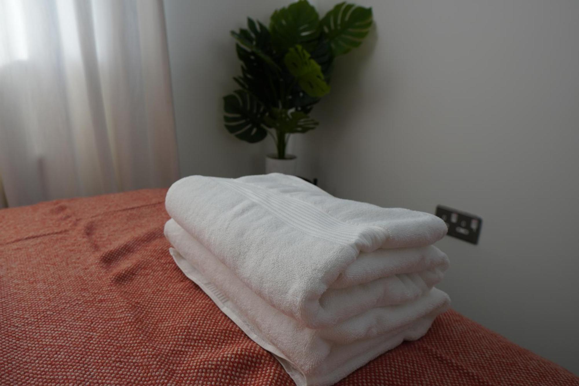 Luxury Rooms - Pick A Room - Free Parking & Kitchen Access, Near Etihad Stadium, The Coop Live & Piccadilly Station, Manchester Eksteriør billede